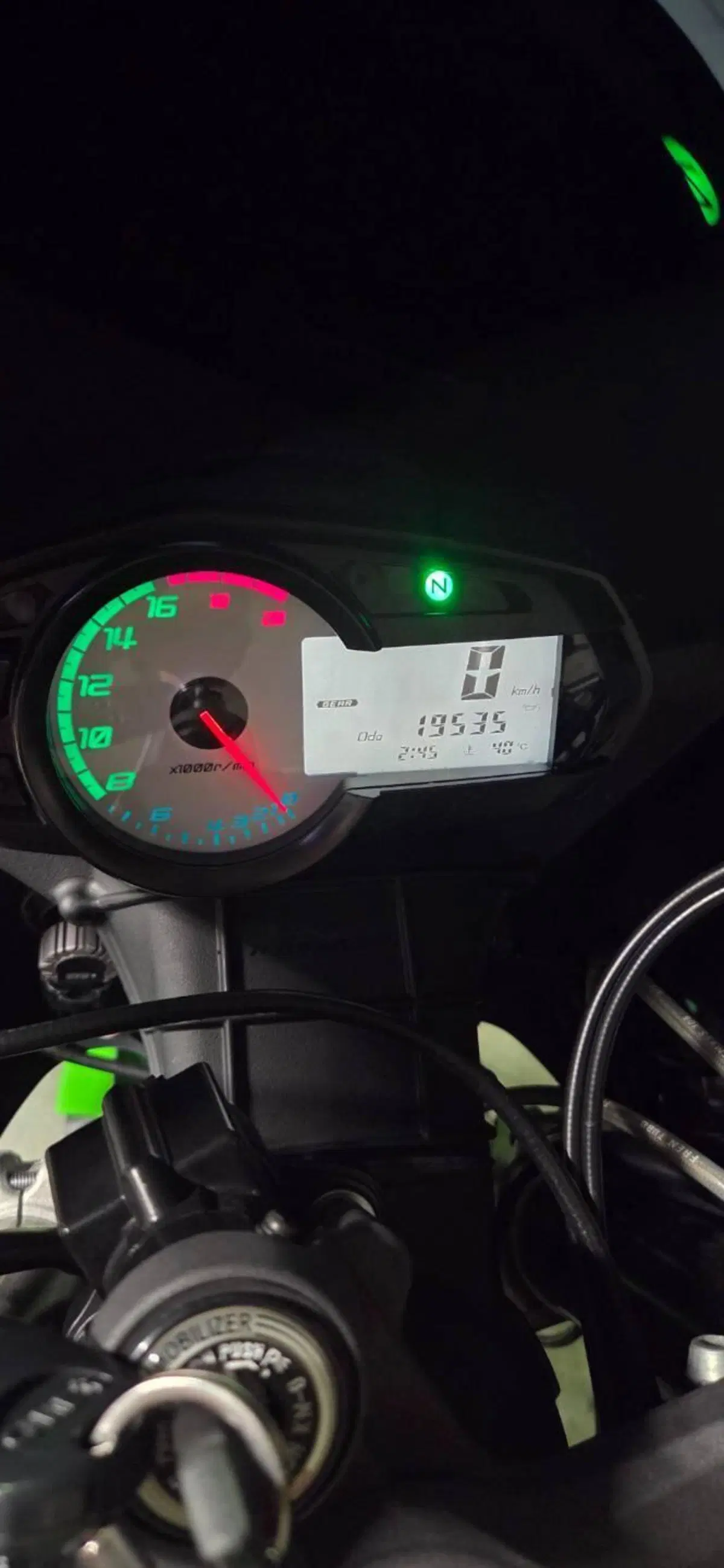 Kawasaki Ninja 600 ZX-6R (2009 - 16) (4)