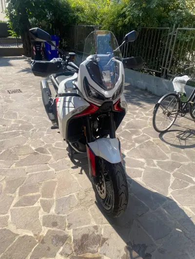Moto Morini X-Cape 1200 (2026) usata