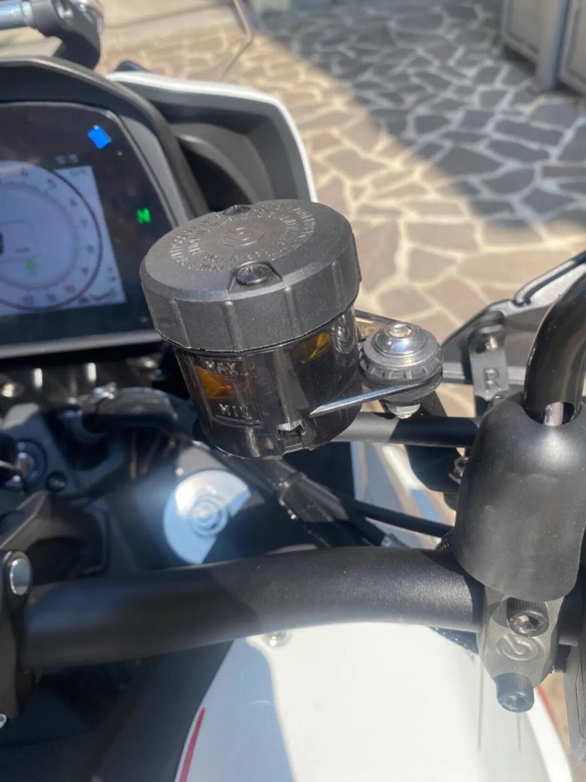 Moto Morini X-Cape 1200 (2026) (9)