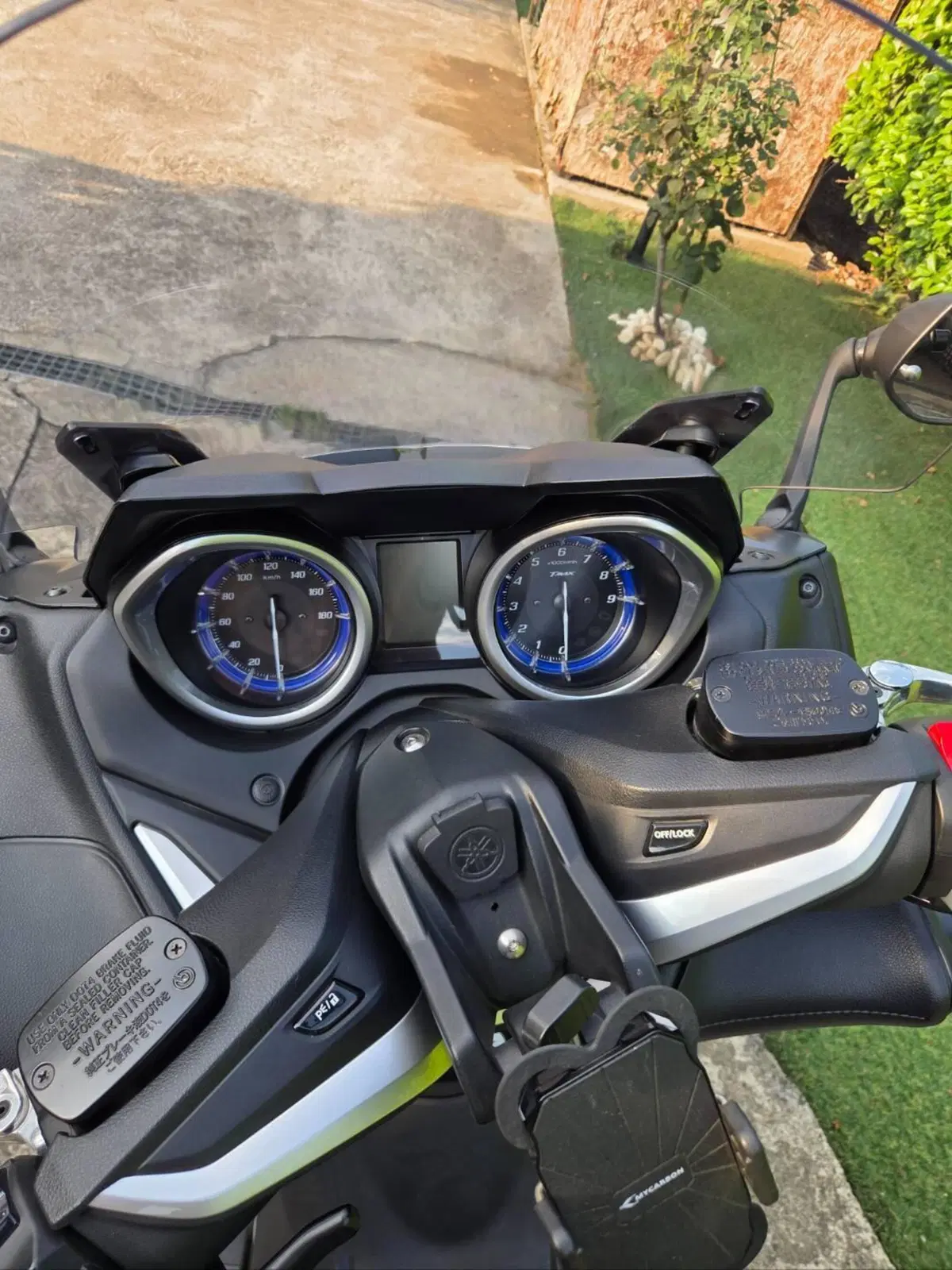 Yamaha T-Max 530 (2017 - 19) (5)
