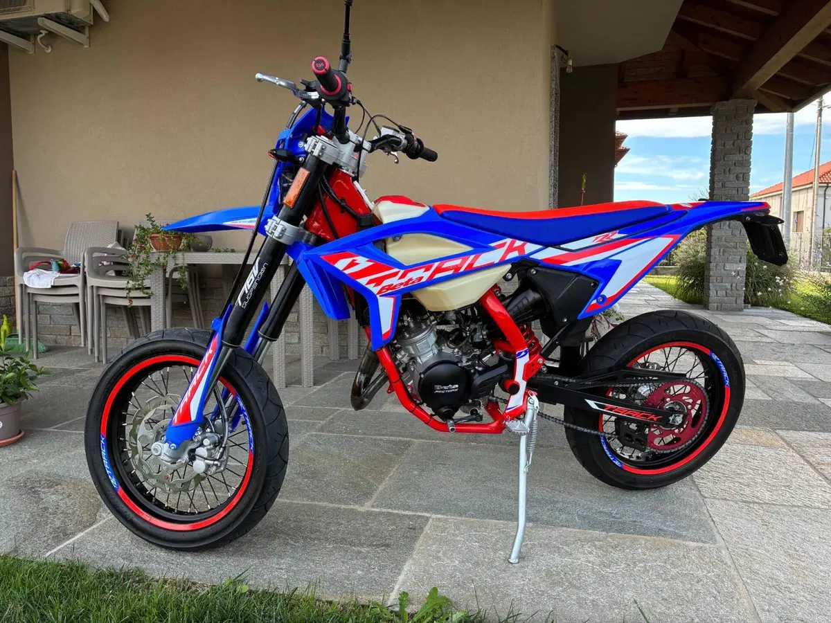 Betamotor RR 50 Motard Track (2021 - 26) (2)