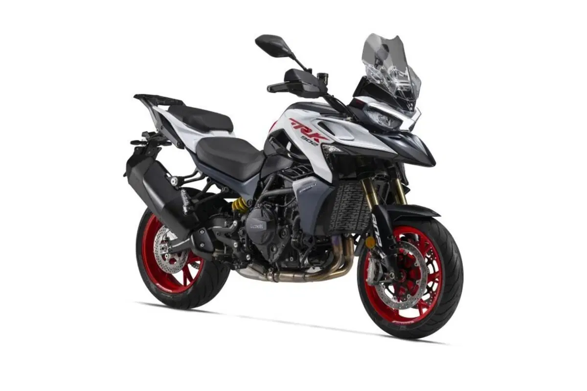 Benelli TRK 902 Stradale (2026)