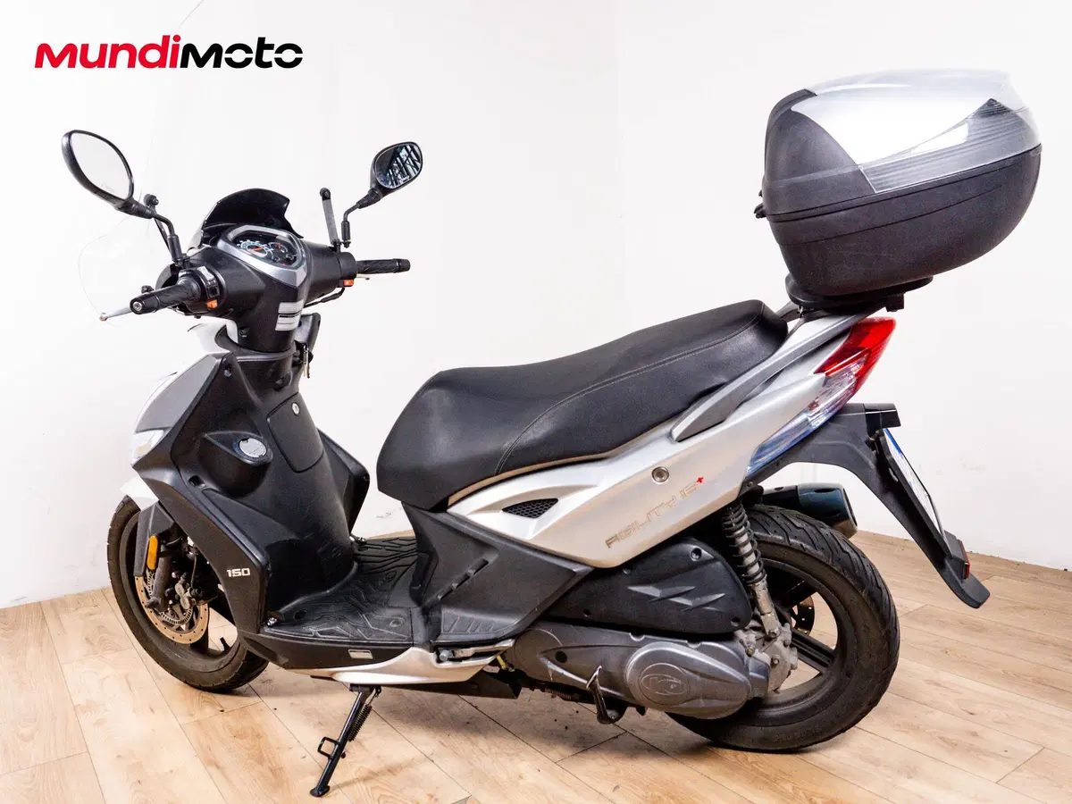 Kymco Agility 150 R16 (6)
