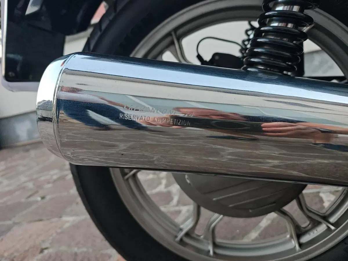 Moto Guzzi Le Mans III 850 (4)