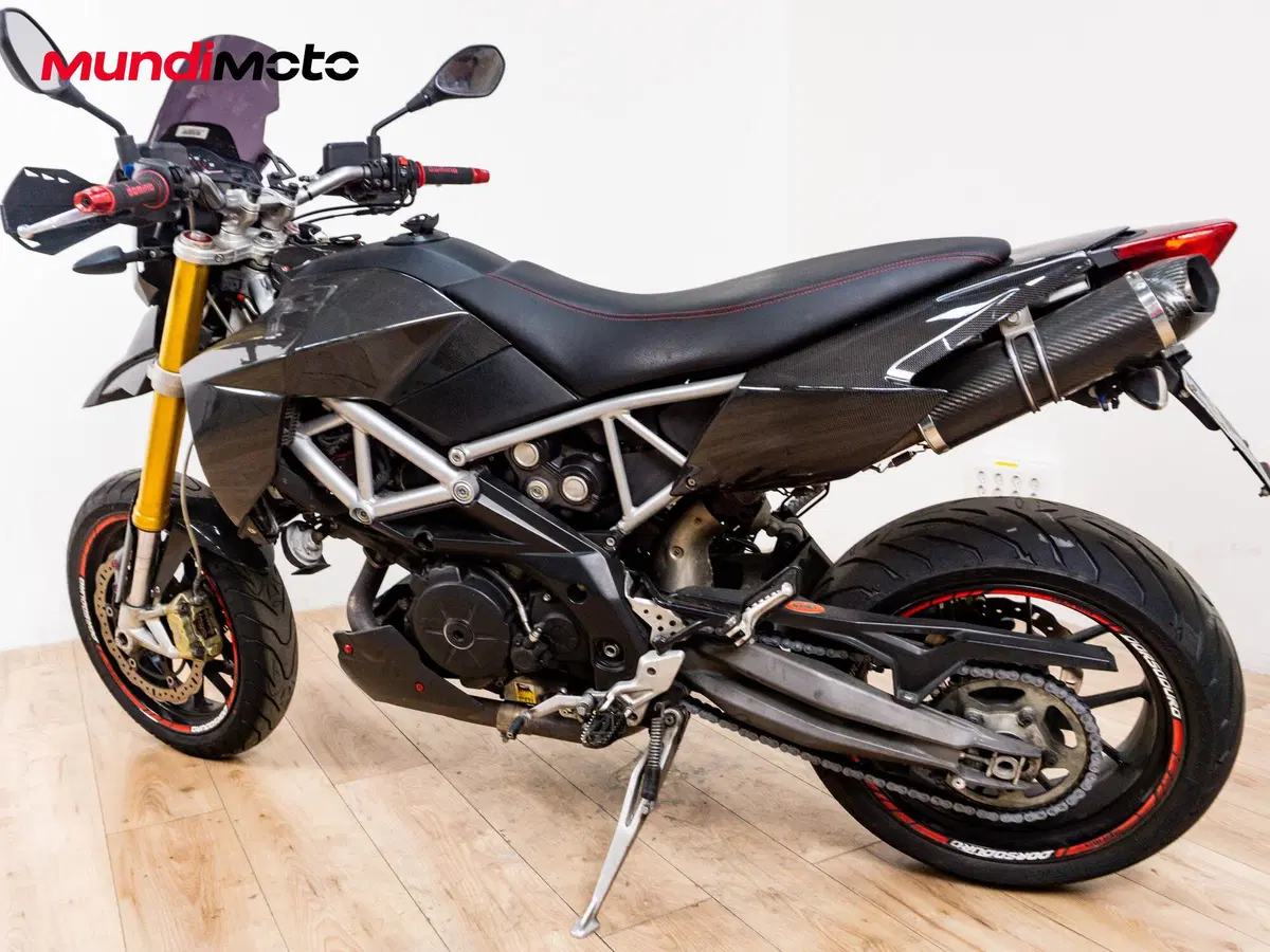 Aprilia Dorsoduro 750 (2009 - 14) (7)