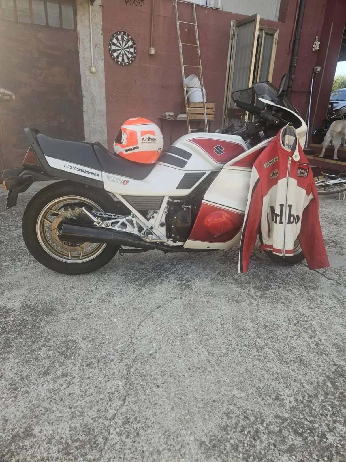 Suzuki GSX 1100  (3)