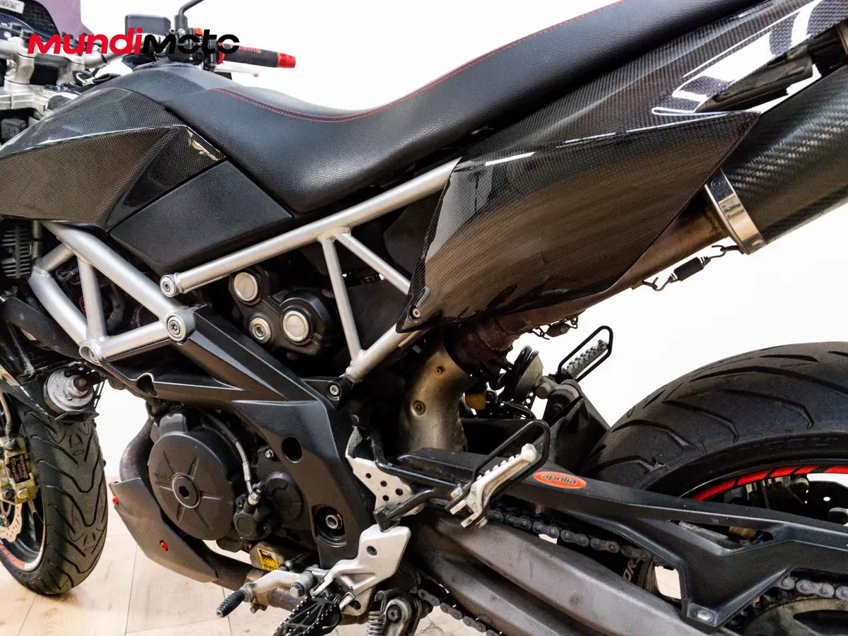 Aprilia Dorsoduro 750 (2009 - 14) (10)