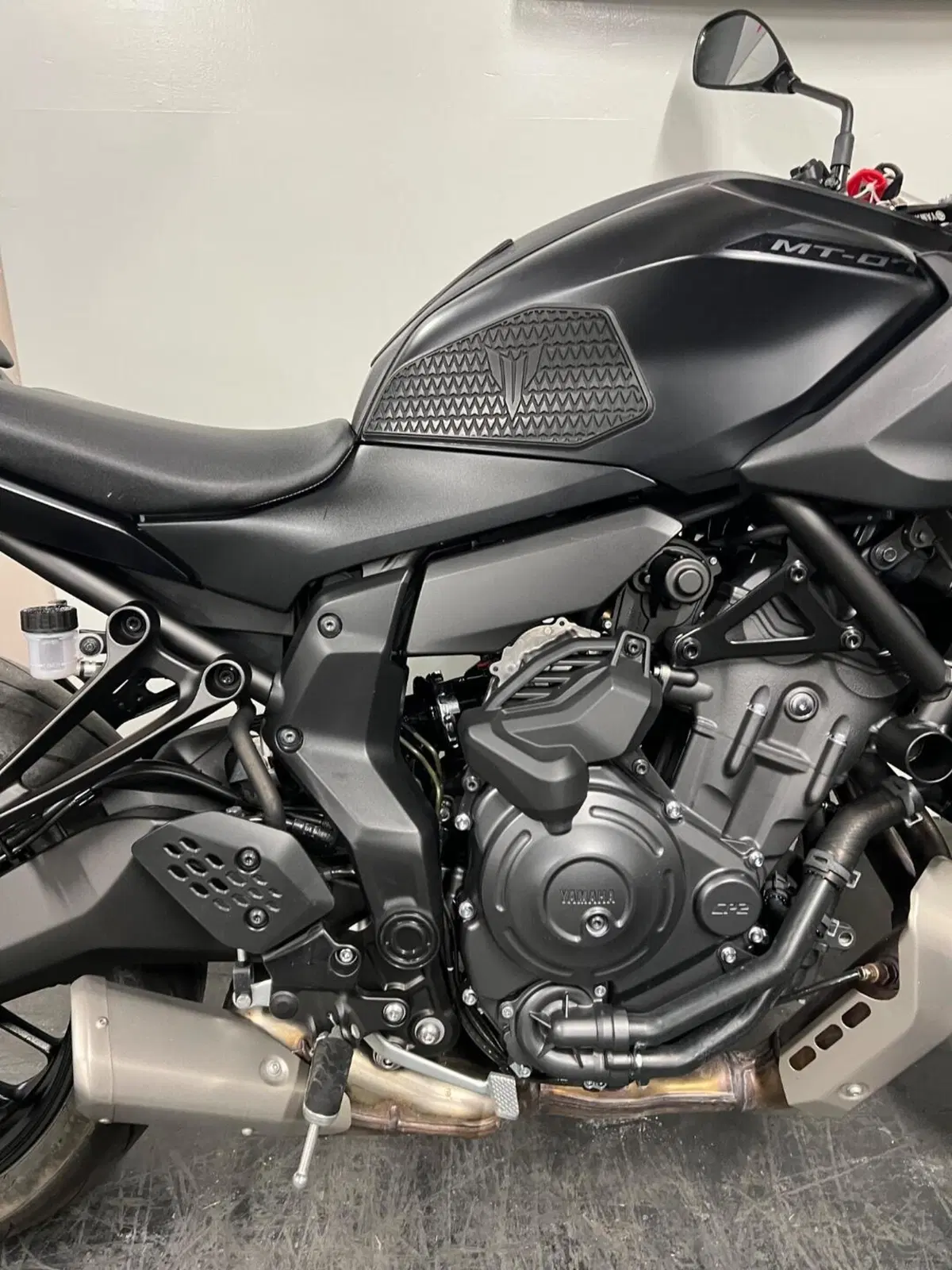 Yamaha MT-07 Y-AMT (2025 - 26) (6)