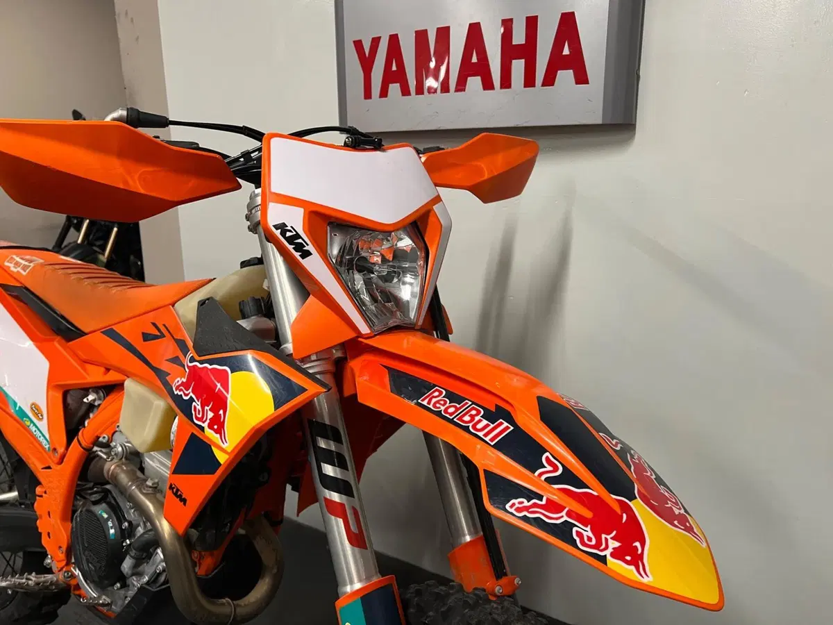 KTM 350 EXC-F (2025) (2)