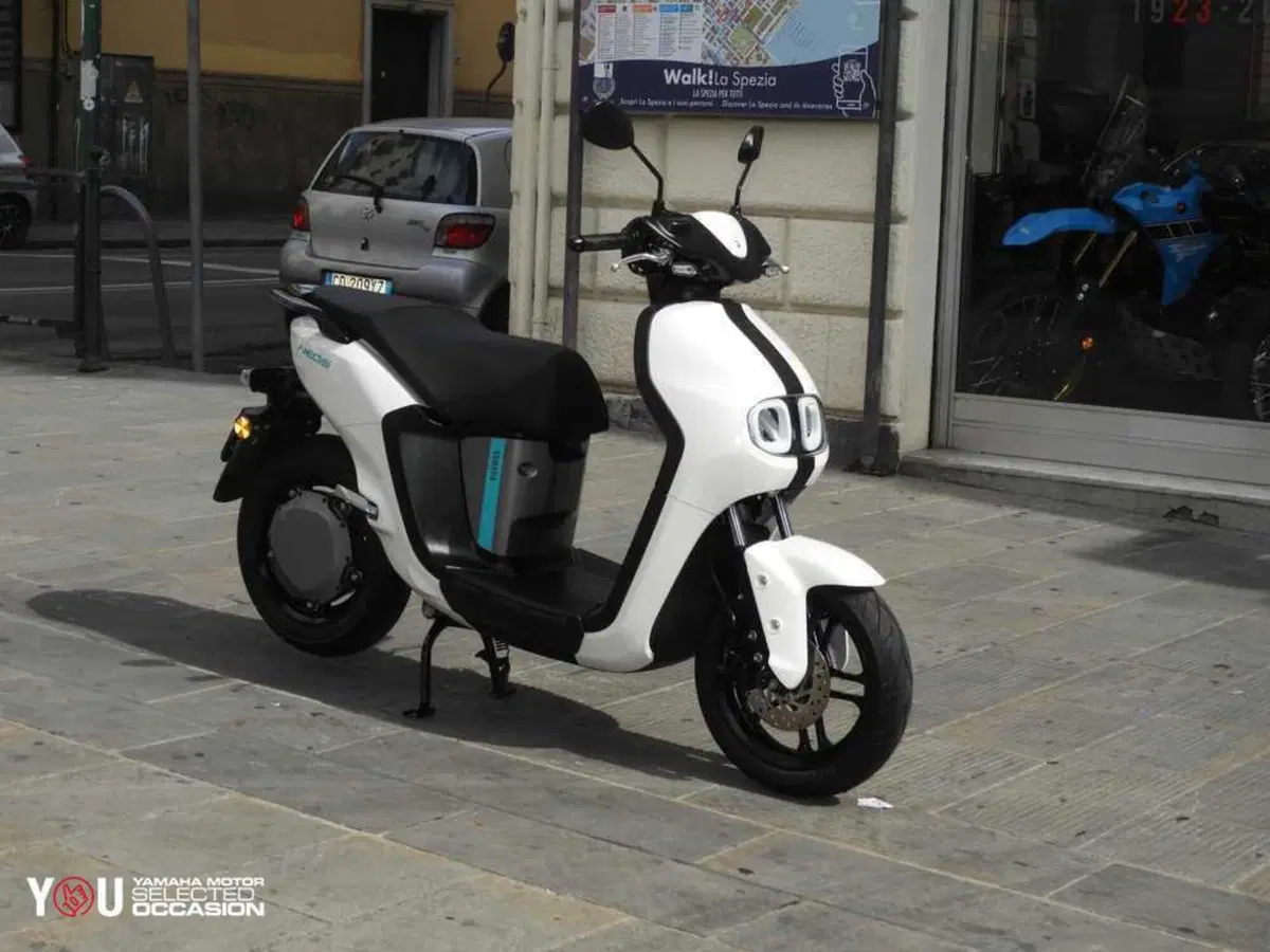 Yamaha Neo's L1e Dual Battery (2023 - 26) (2)