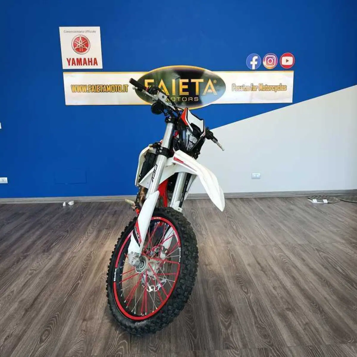 Betamotor RR 125 4T Enduro LC (2021 - 23) (2)