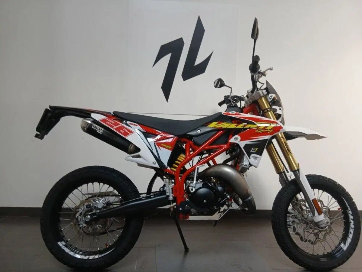 Valenti Racing S01 50 Scrambler (2023 - 26) (5)