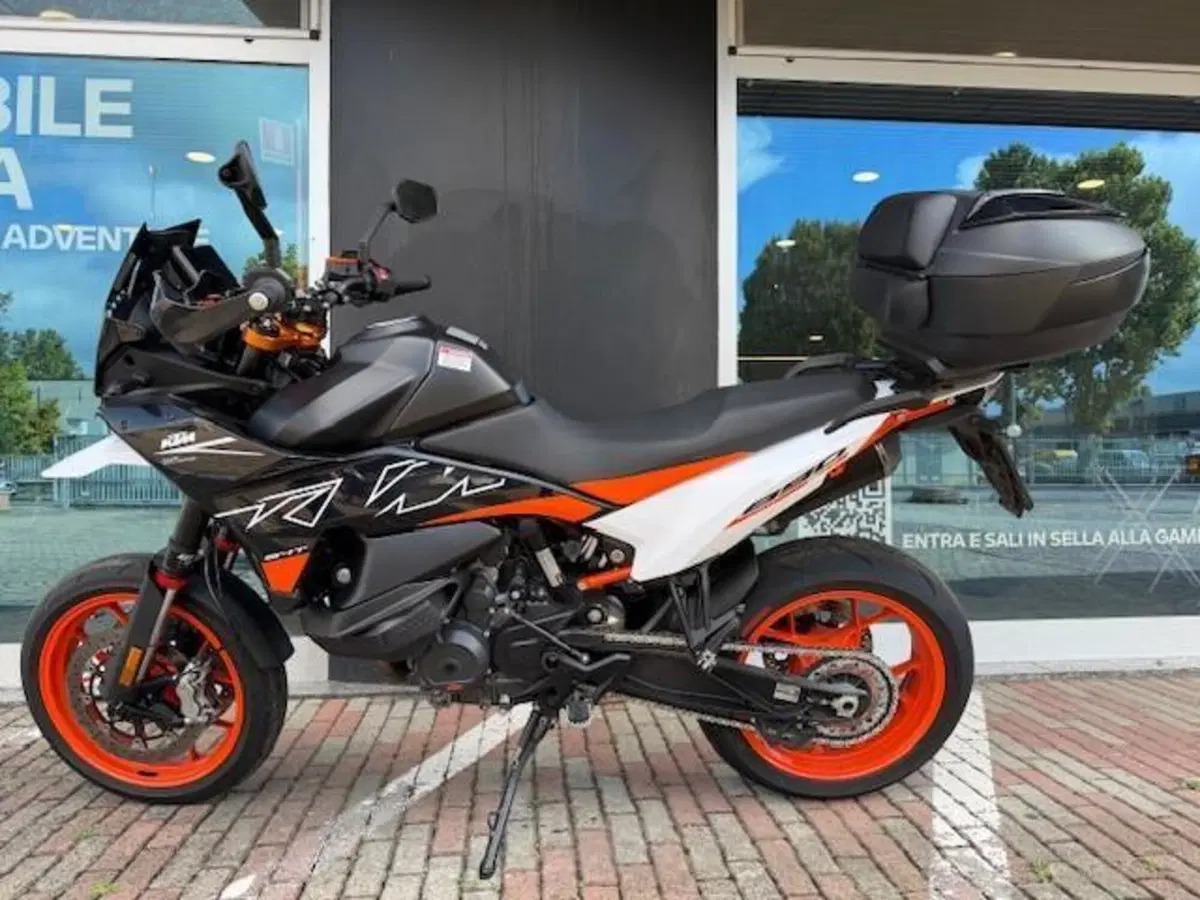 KTM 890 SMT (2023 - 25)