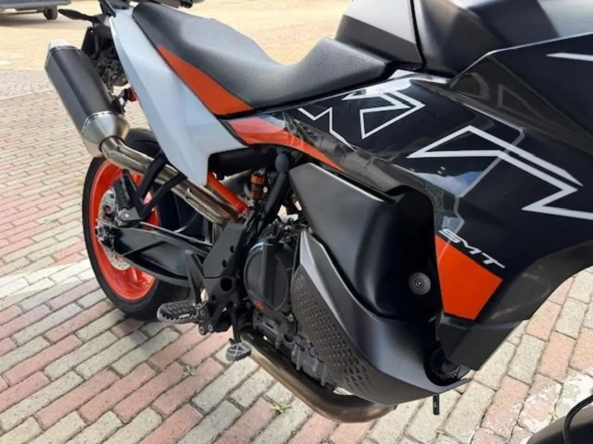 KTM 890 SMT (2023 - 25) (10)
