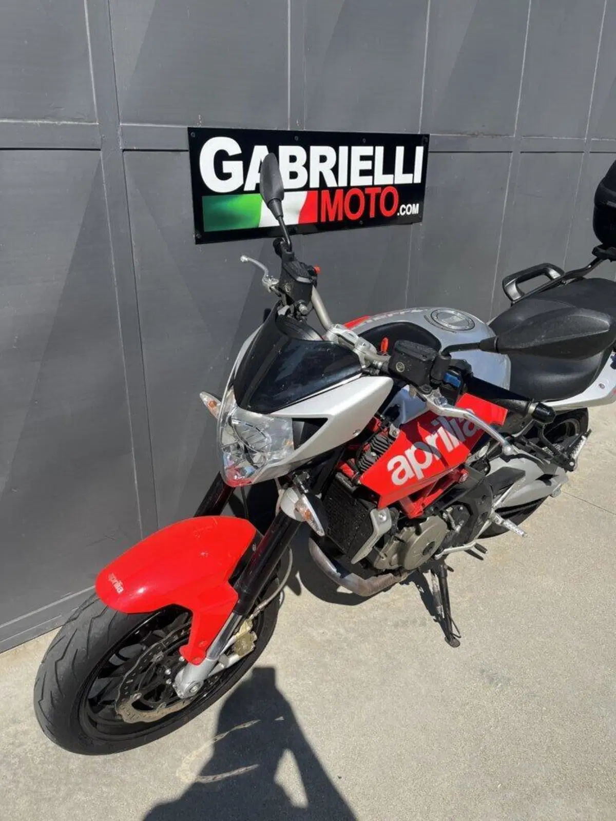 Aprilia Shiver 750 ABS (2010 - 17) (2)