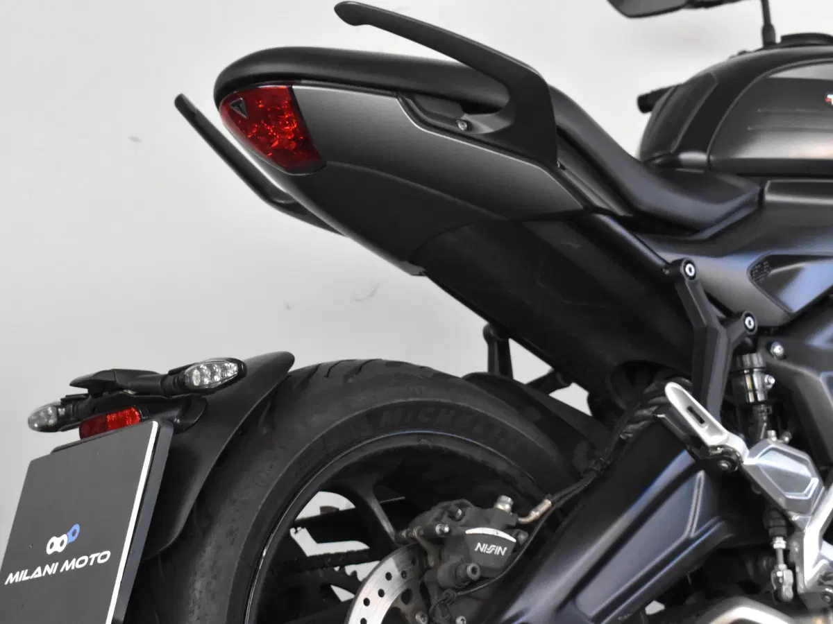 Triumph Trident 660 (2021 - 24) (7)