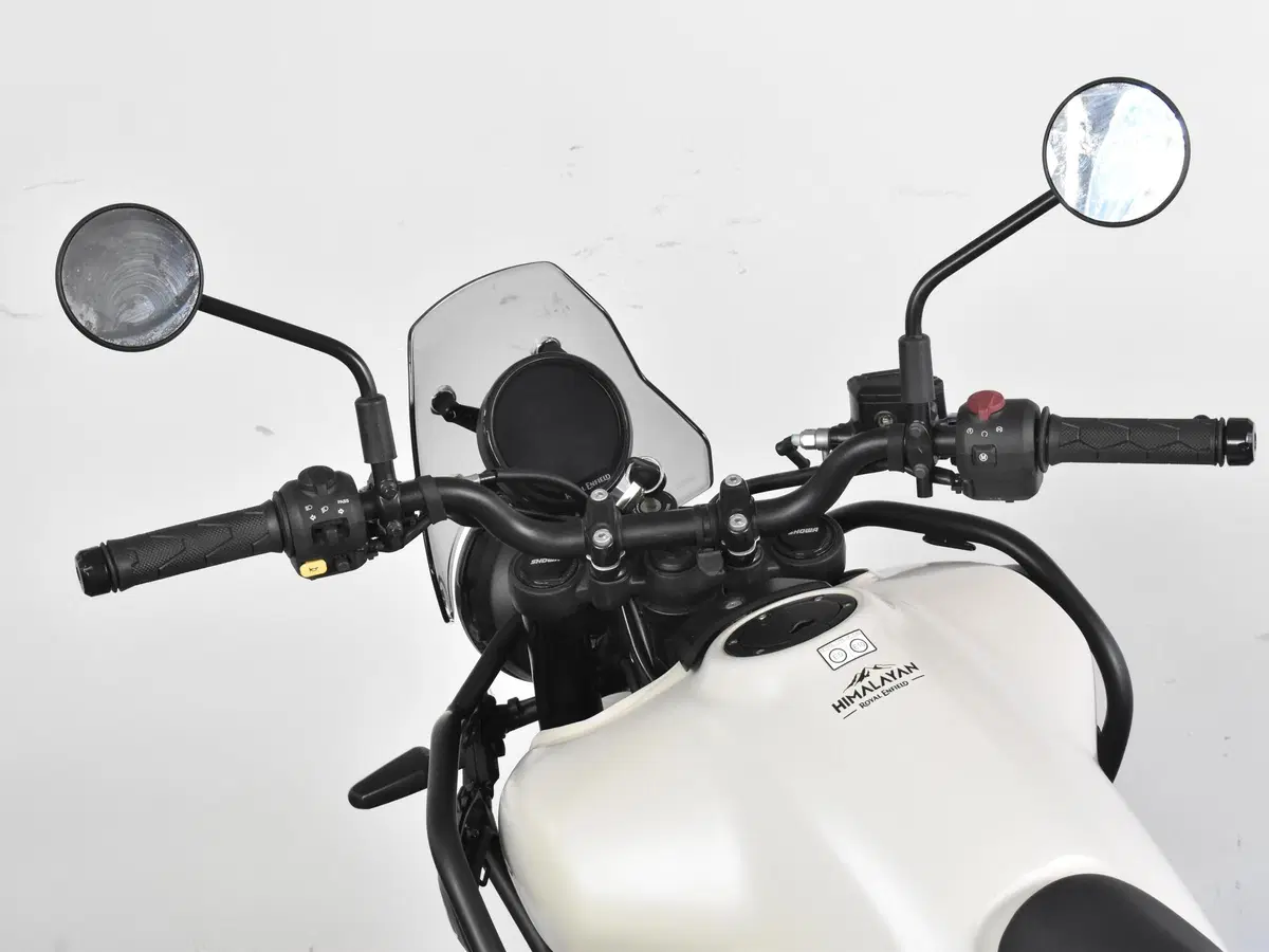 Royal Enfield Himalayan 450 (2024 - 26) (16)