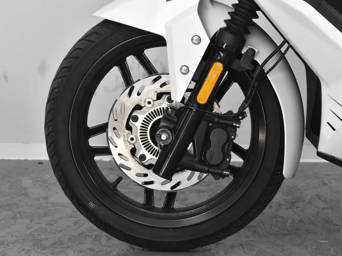 Sym Joyride 300 (2022 - 24) (13)