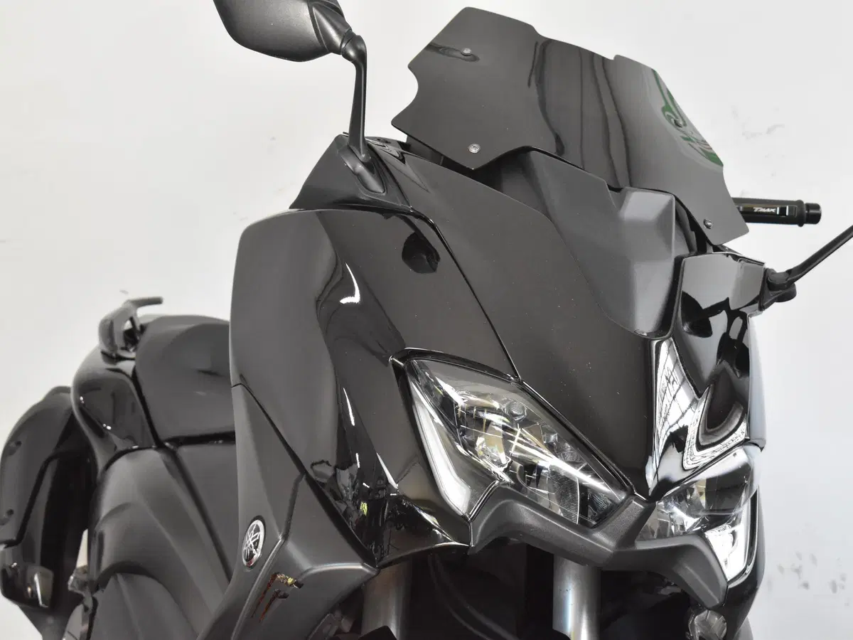 Yamaha T-Max 530 (2017 - 19) (12)