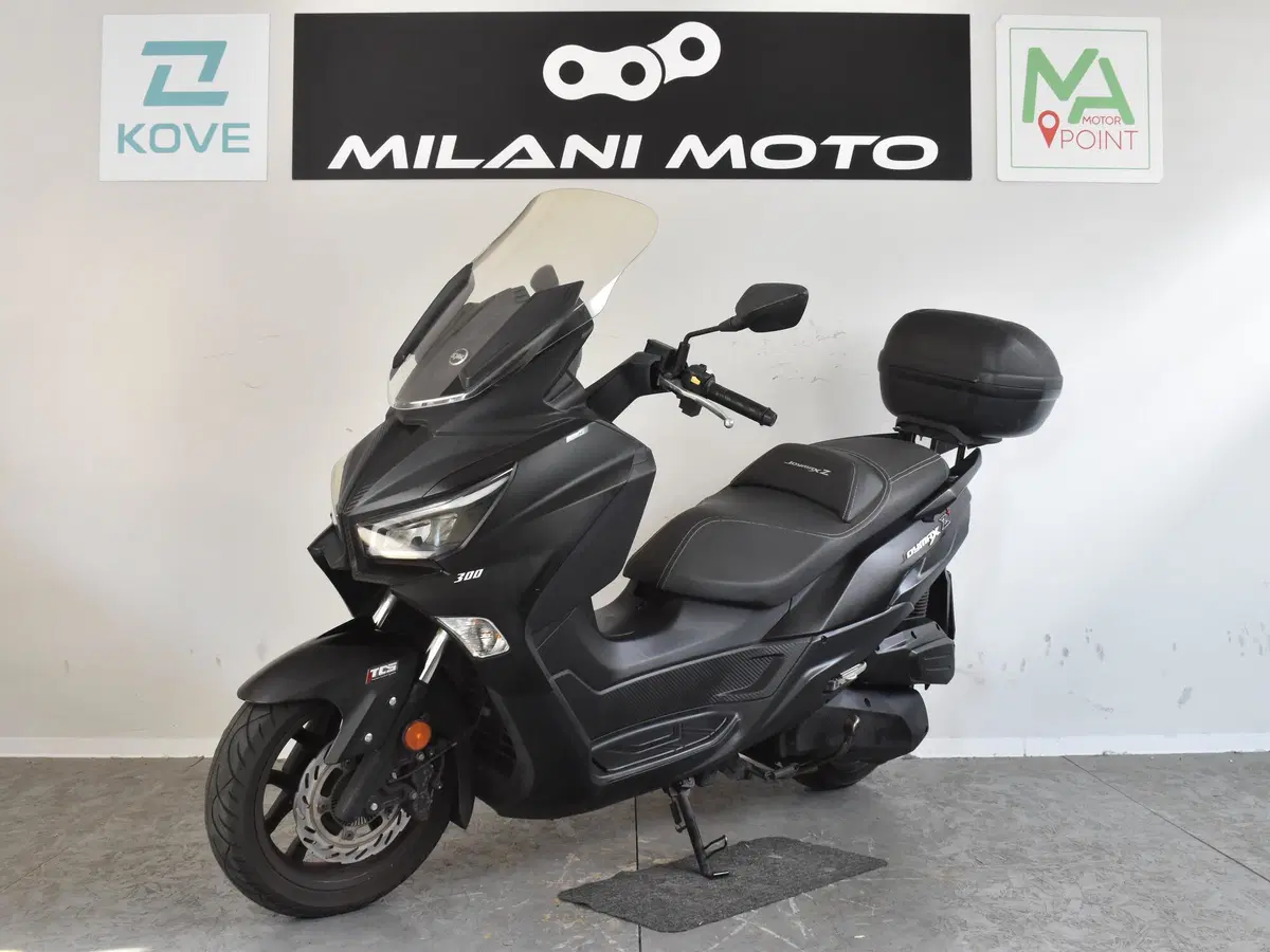 Sym Joymax 300 Z+ (2021 - 24) (3)