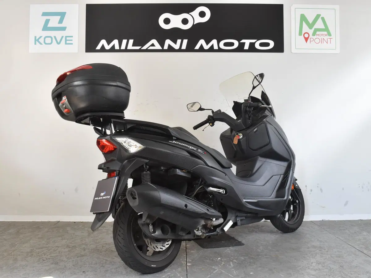 Sym Joymax 300 Z+ (2021 - 24) (6)