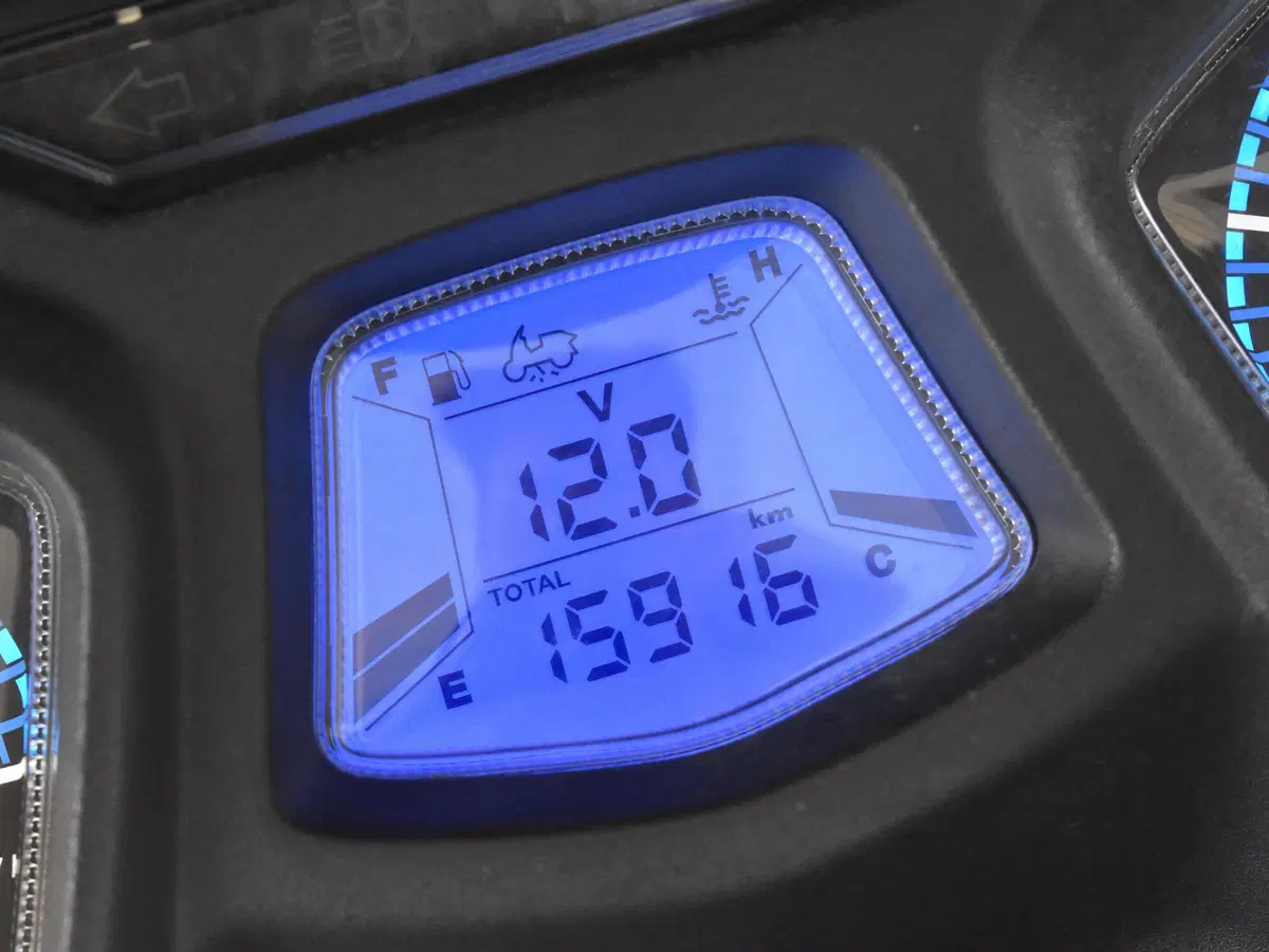 Sym Joymax 300 Z+ (2021 - 24) (15)