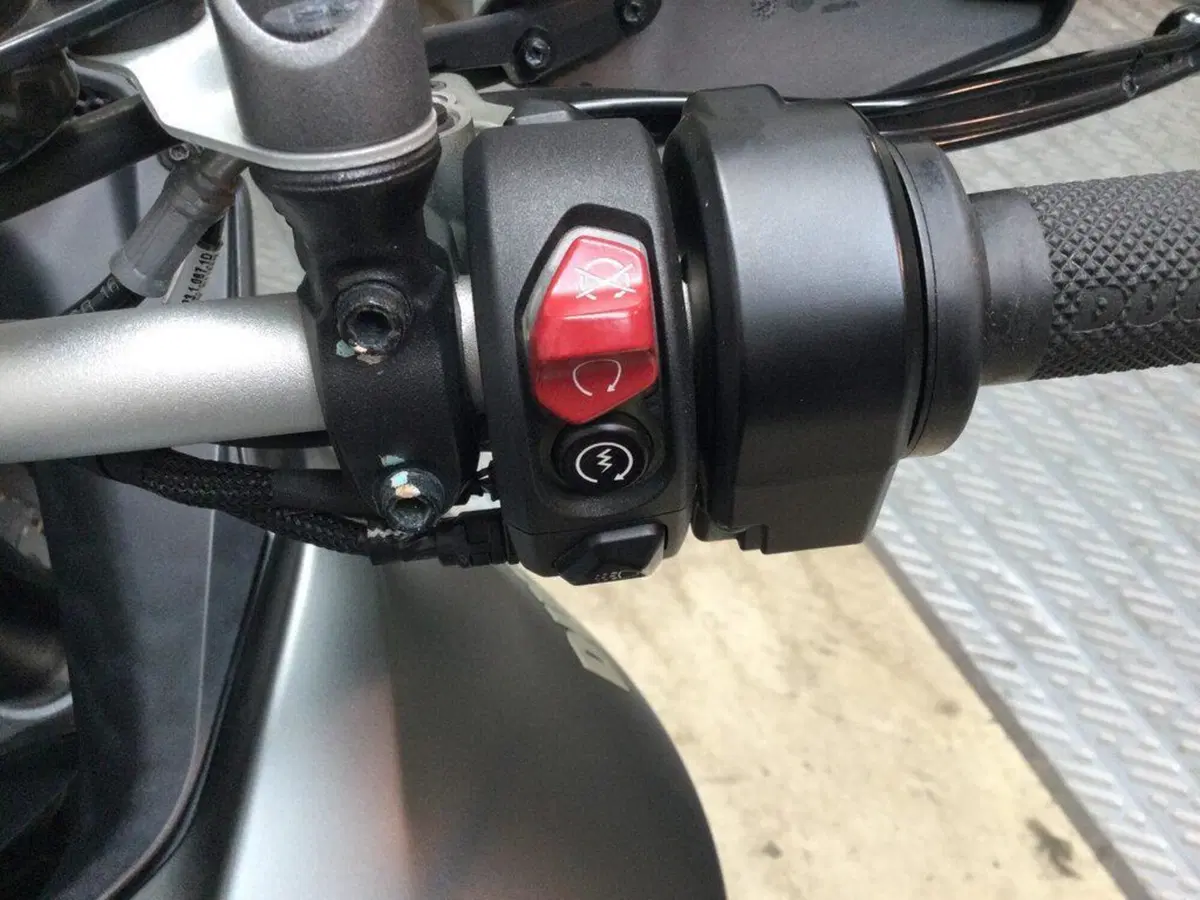 Ducati Multistrada V4 S (2021 - 24) (14)