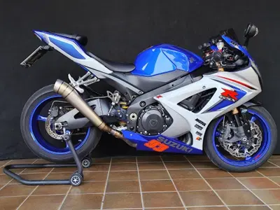 Suzuki GSX-R1000 (2006 - 08) usata
