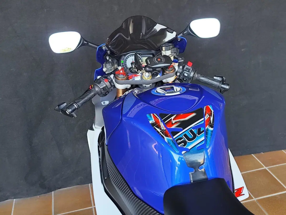 Suzuki GSX-R1000 (2006 - 08) (15)