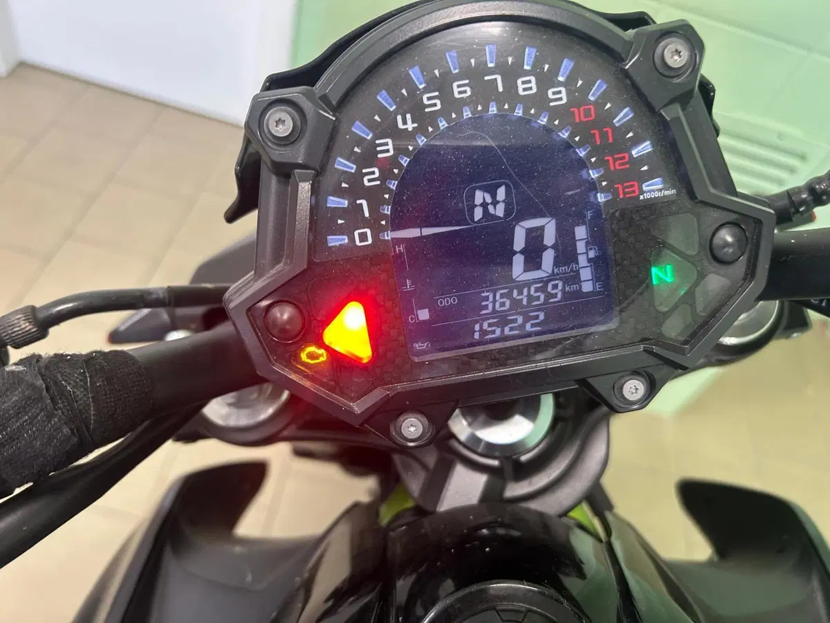 Kawasaki Z 650 (2017 - 19) (5)