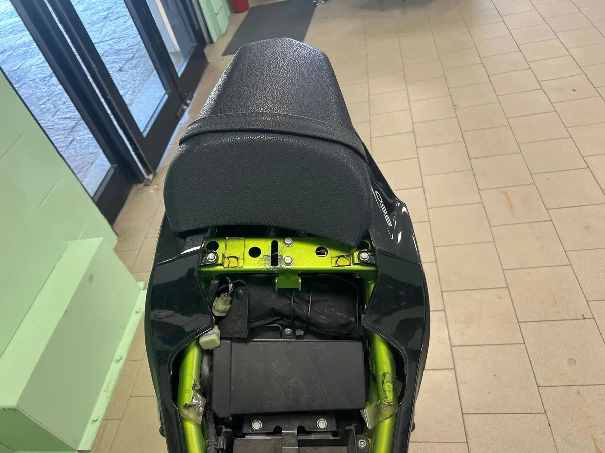 Kawasaki Z 650 (2017 - 19) (20)