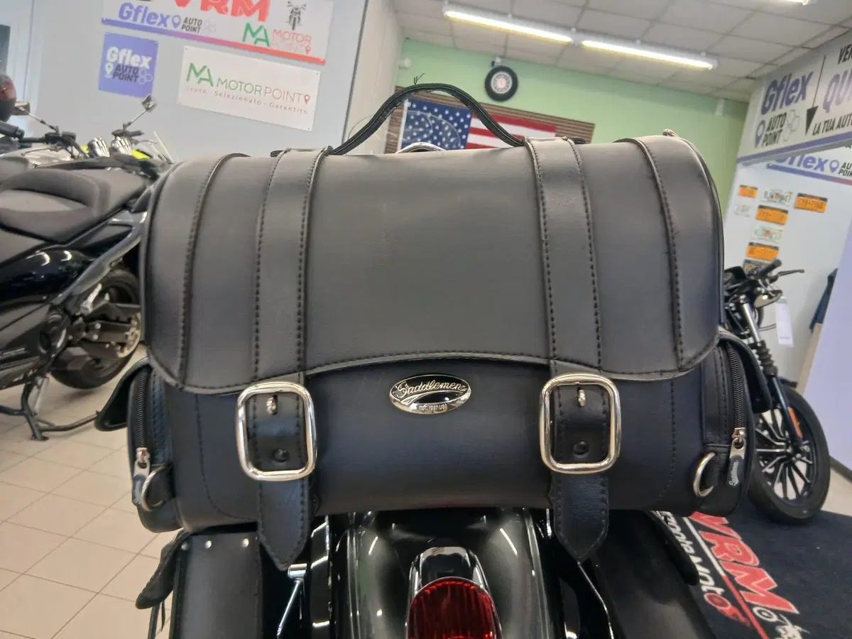 Kawasaki Vulcan VN 900 Classic SE (2011 - 16) (14)