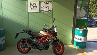 KTM 125 Duke (2021 - 23) usata