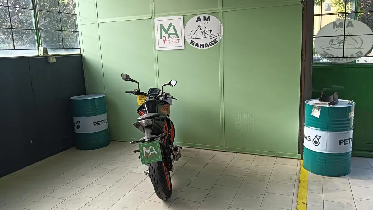 KTM 125 Duke (2021 - 23) (4)