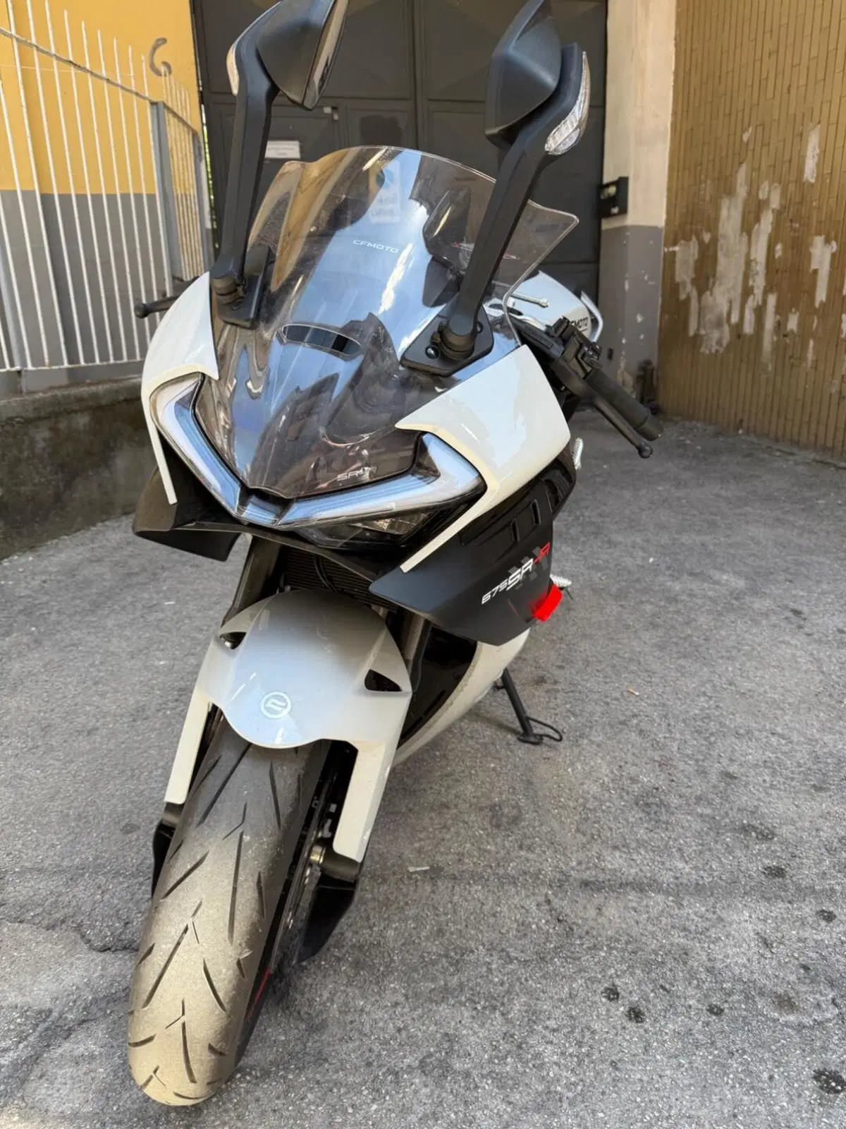 CFMOTO 675SR-R (2025 - 26) (6)