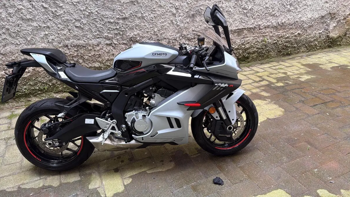 CFMOTO 675SR-R (2025 - 26) (7)