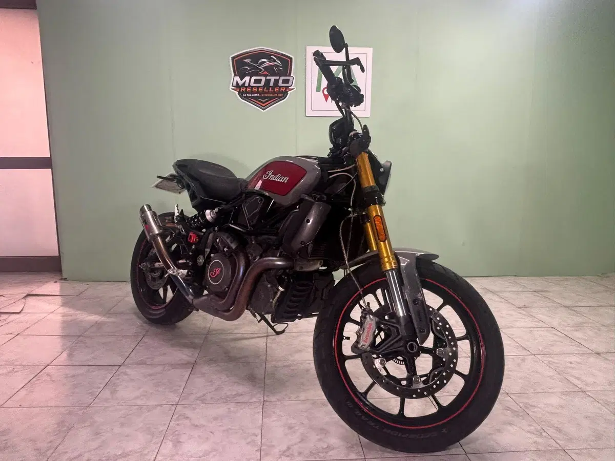 Indian FTR 1200 S (2021 - 22) (2)