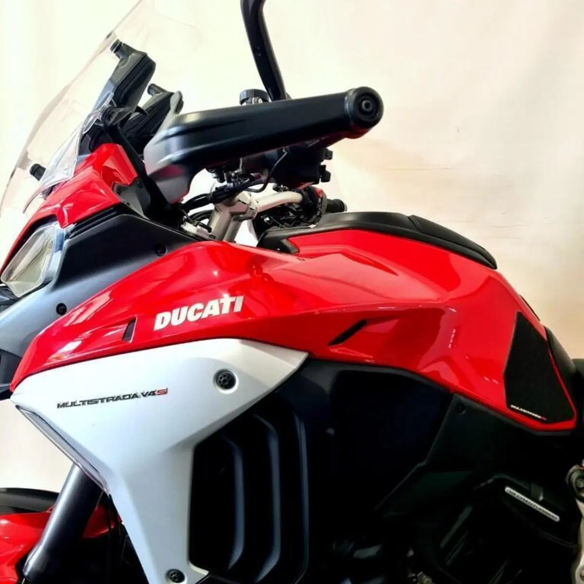 Ducati Multistrada V4 S (2021 - 24) (9)