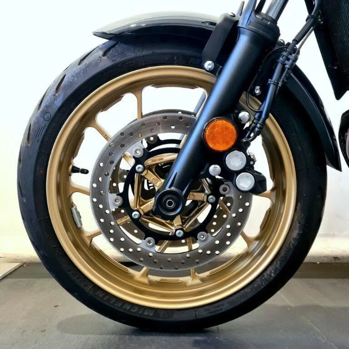 Yamaha XSR 700 (2022 - 26) (7)