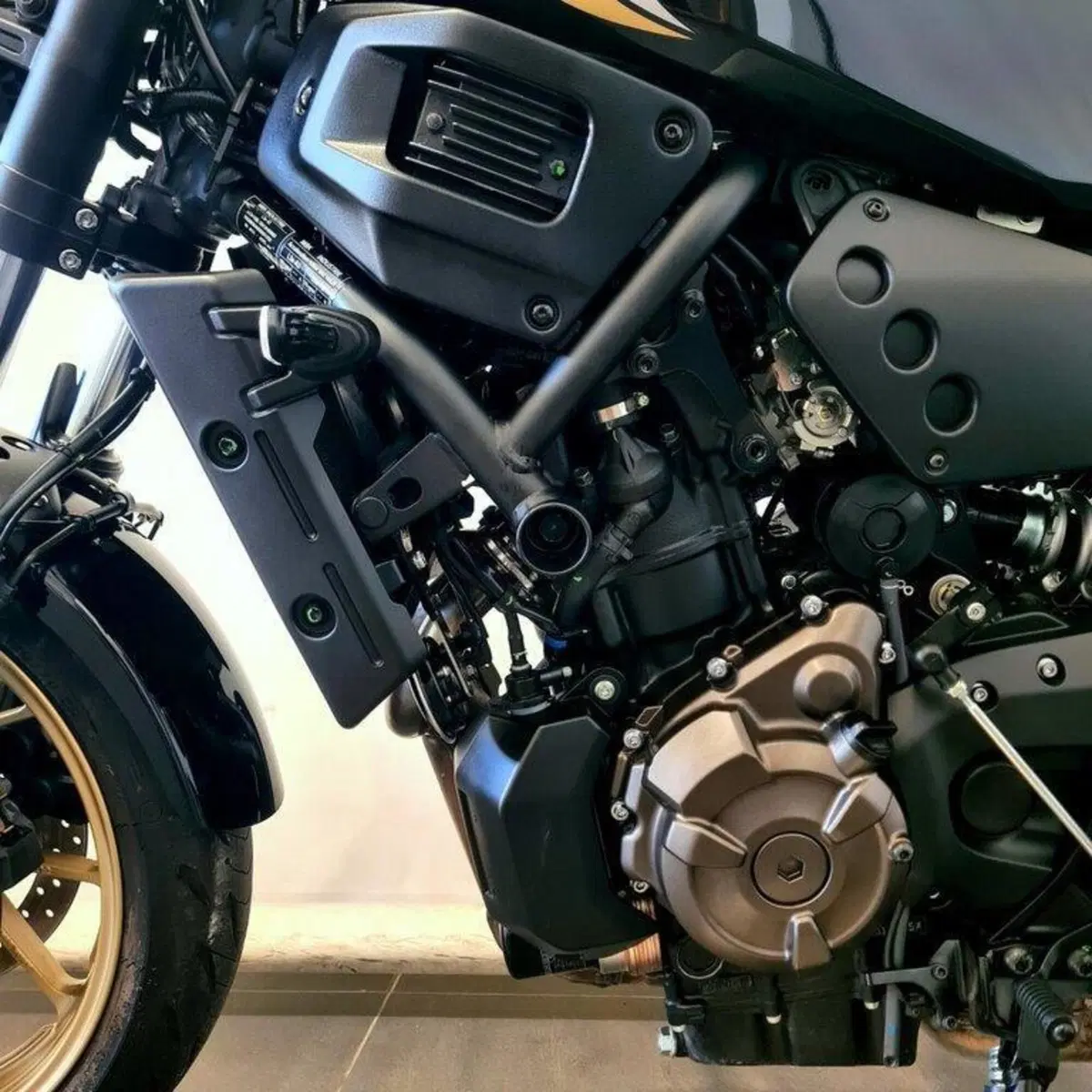Yamaha XSR 700 (2022 - 26) (10)