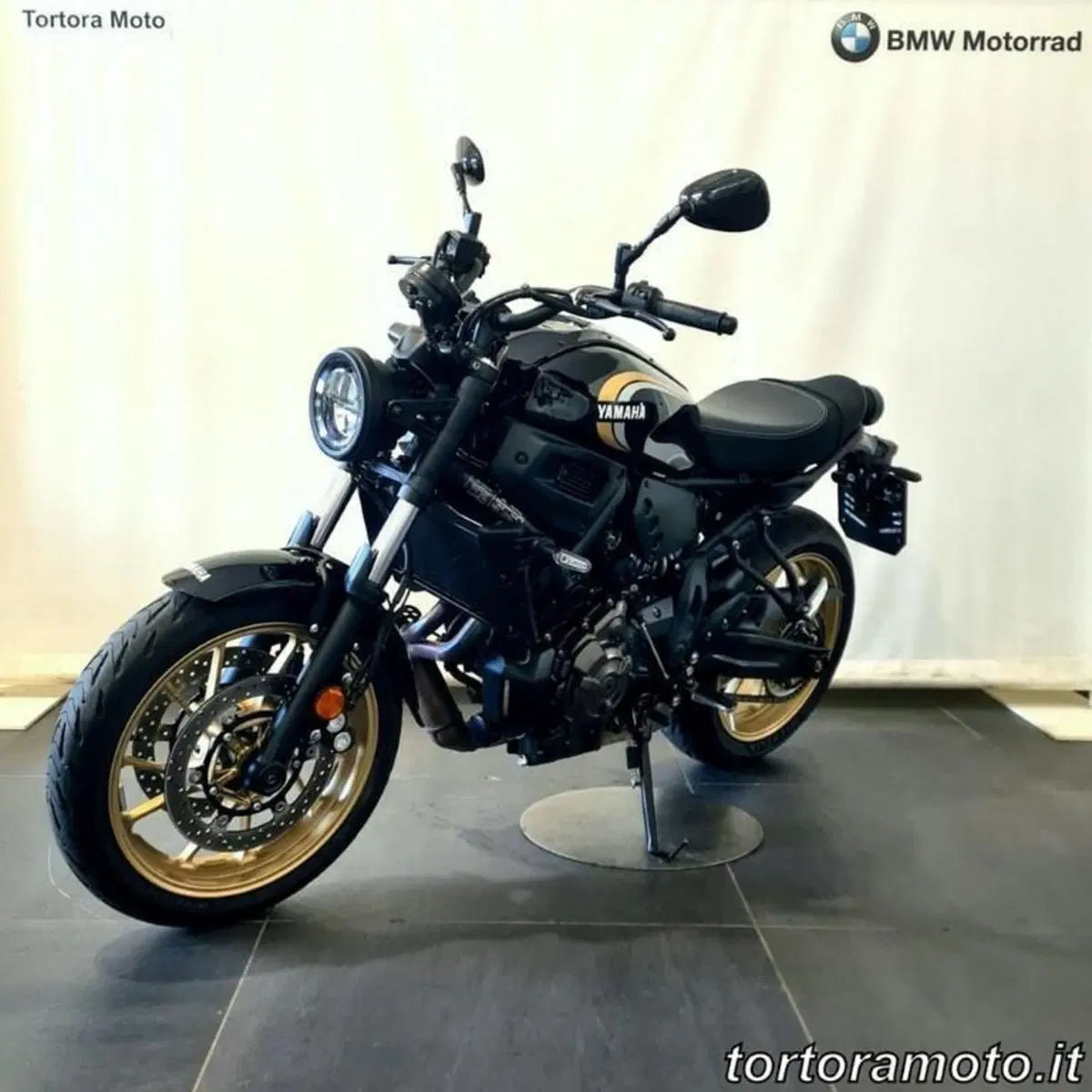 Yamaha XSR 700 (2022 - 26) (3)