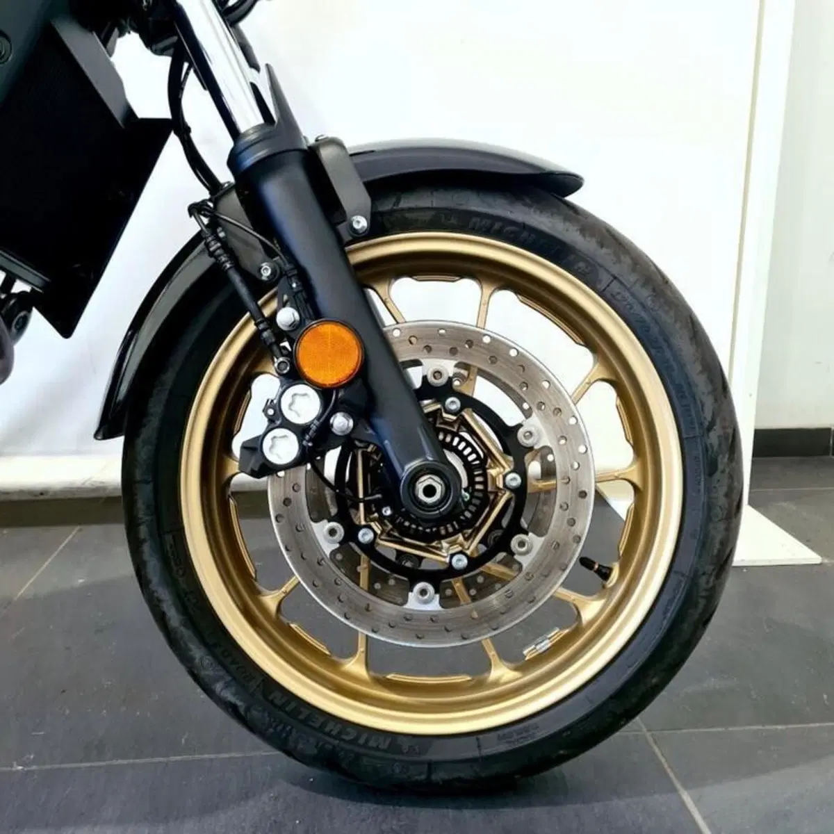 Yamaha XSR 700 (2022 - 26) (15)