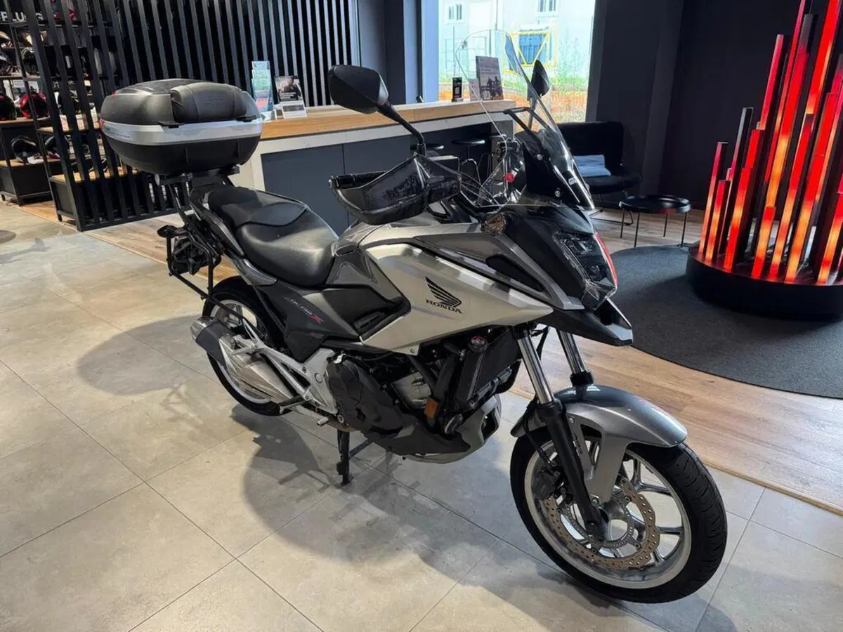Honda NC 750 X ABS (2016 - 17) (2)