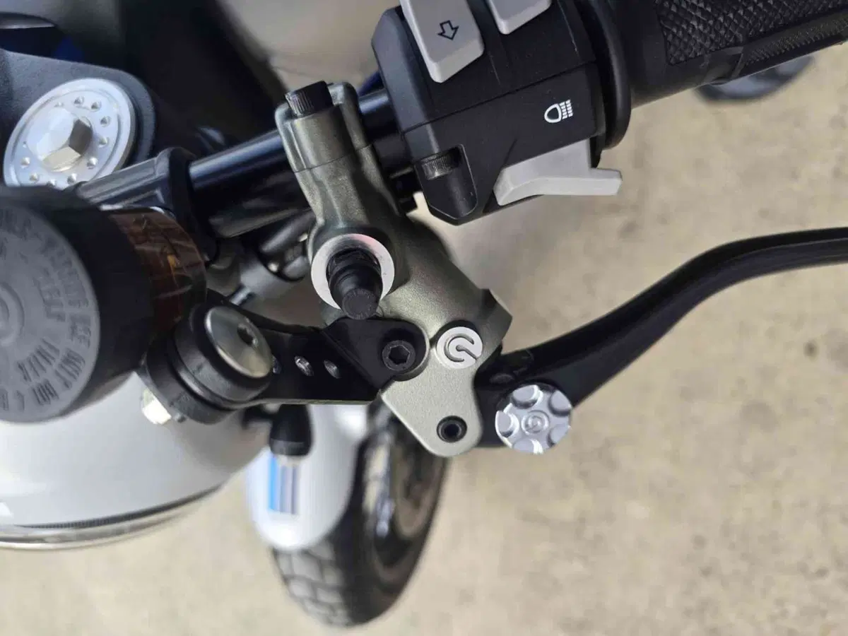 Ducati Scrambler 800 Cafè Racer (2017 - 21) (11)