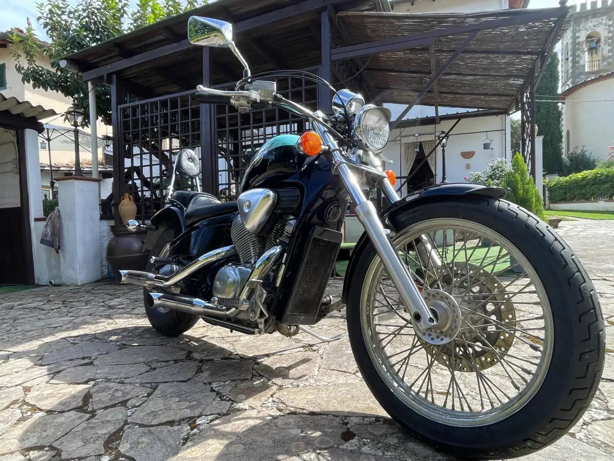 Honda Shadow VT 600 (6)