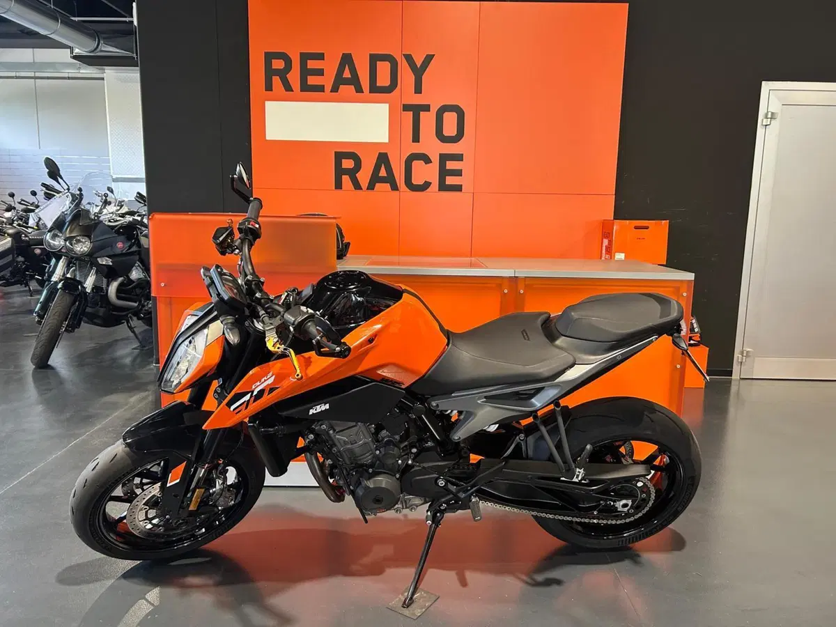 KTM 790 Duke L (2023 - 24) (2)