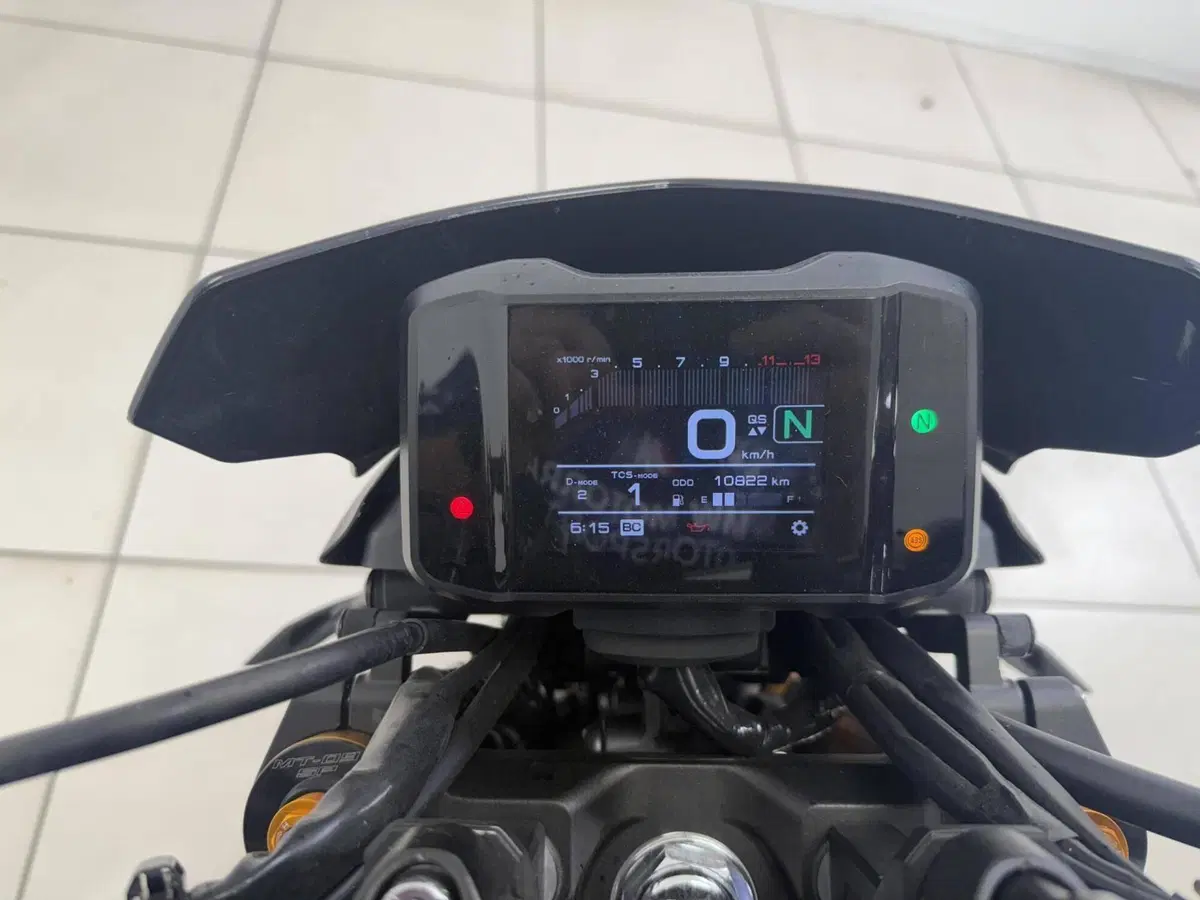 Yamaha MT-09 SP (2024 - 26) (15)