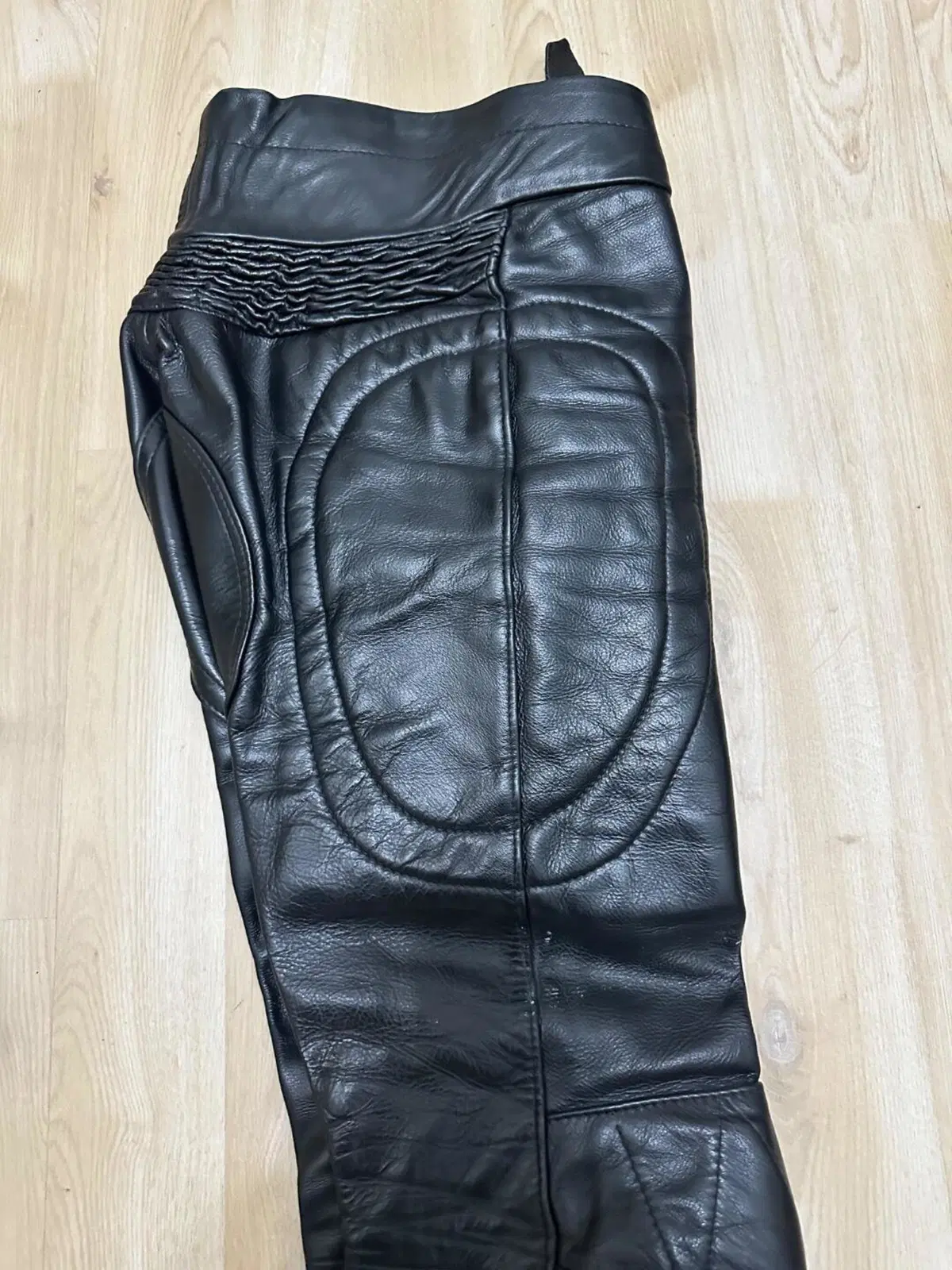 Vendo completo giacca pantaloni, scarpe da moto in Belstaff (6)
