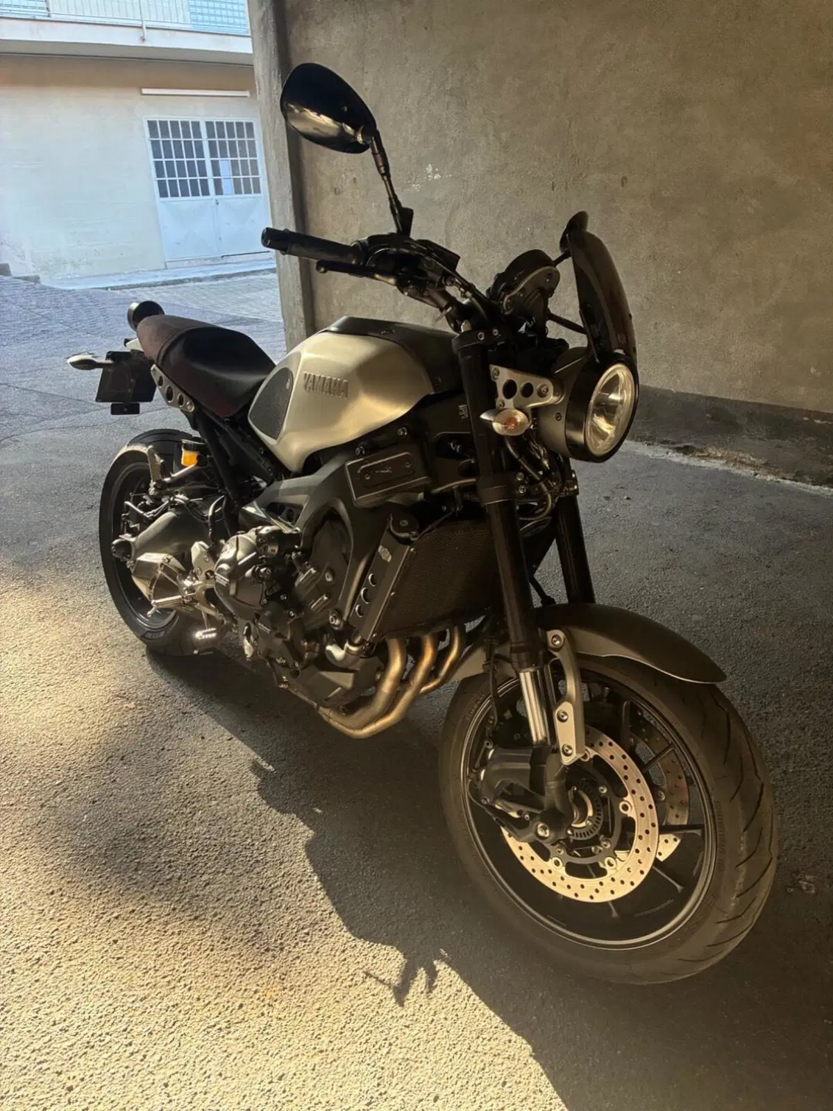 Yamaha XSR 900 ABS (2016 - 20) (2)
