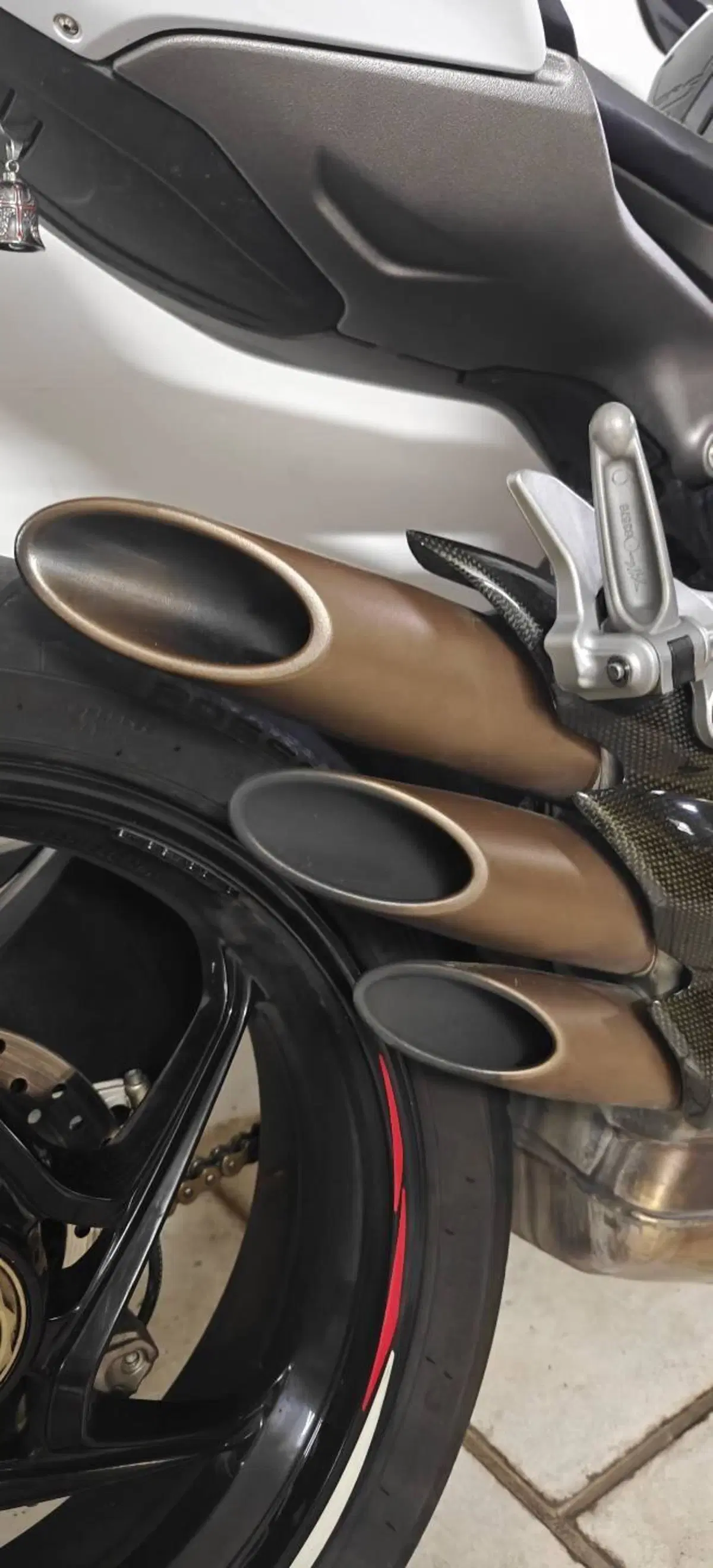 MV Agusta Brutale 800 EAS ABS (2016 - 19) (6)